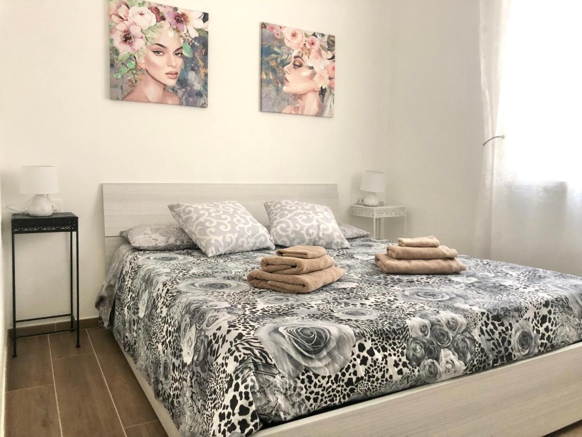 Appartement Bilocale In Bande Nere-Metro Rossa Duomo à Milan Extérieur photo